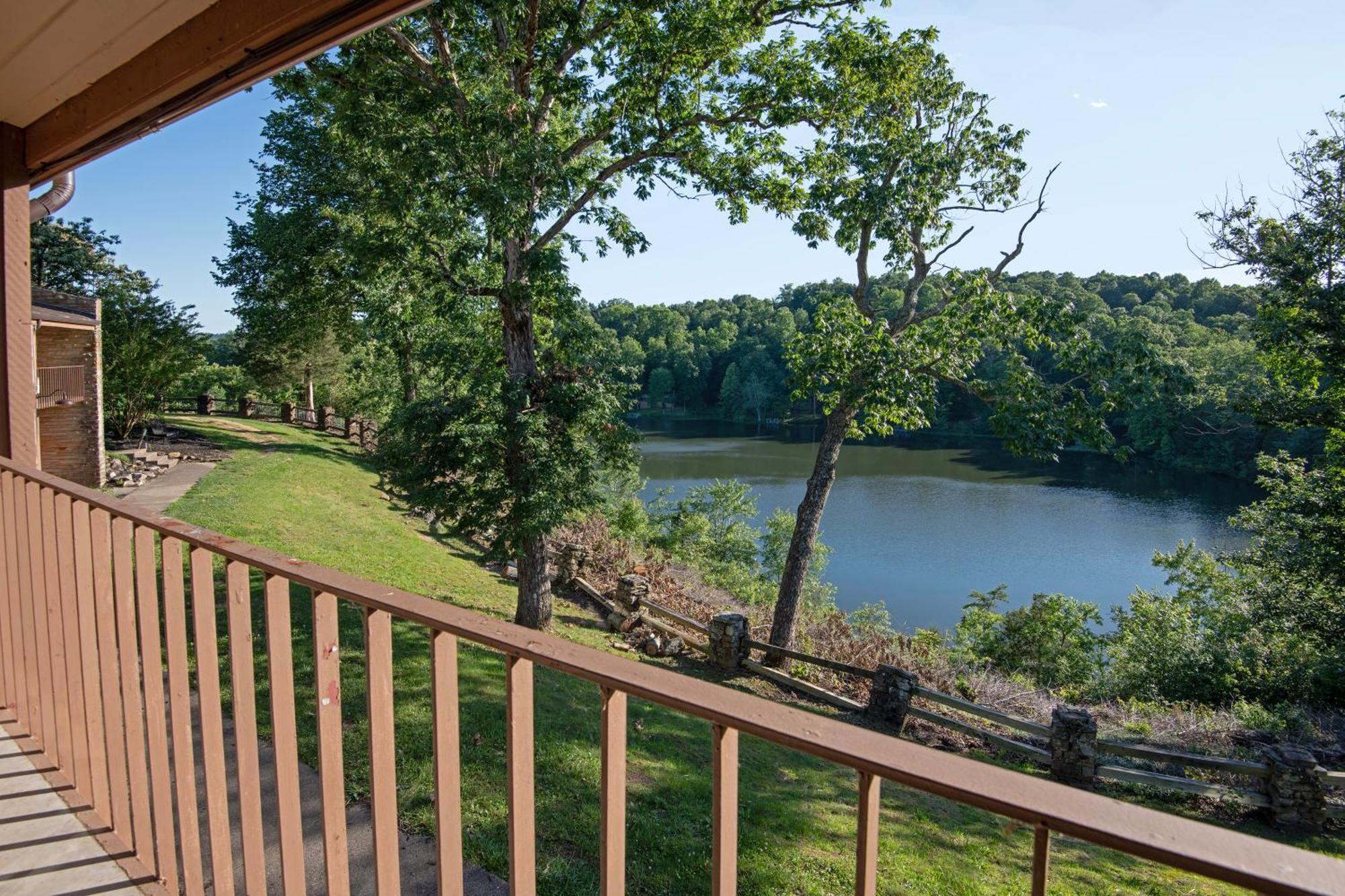 Pennyrile Forest State Resort Park Hawkins Exteriör bild